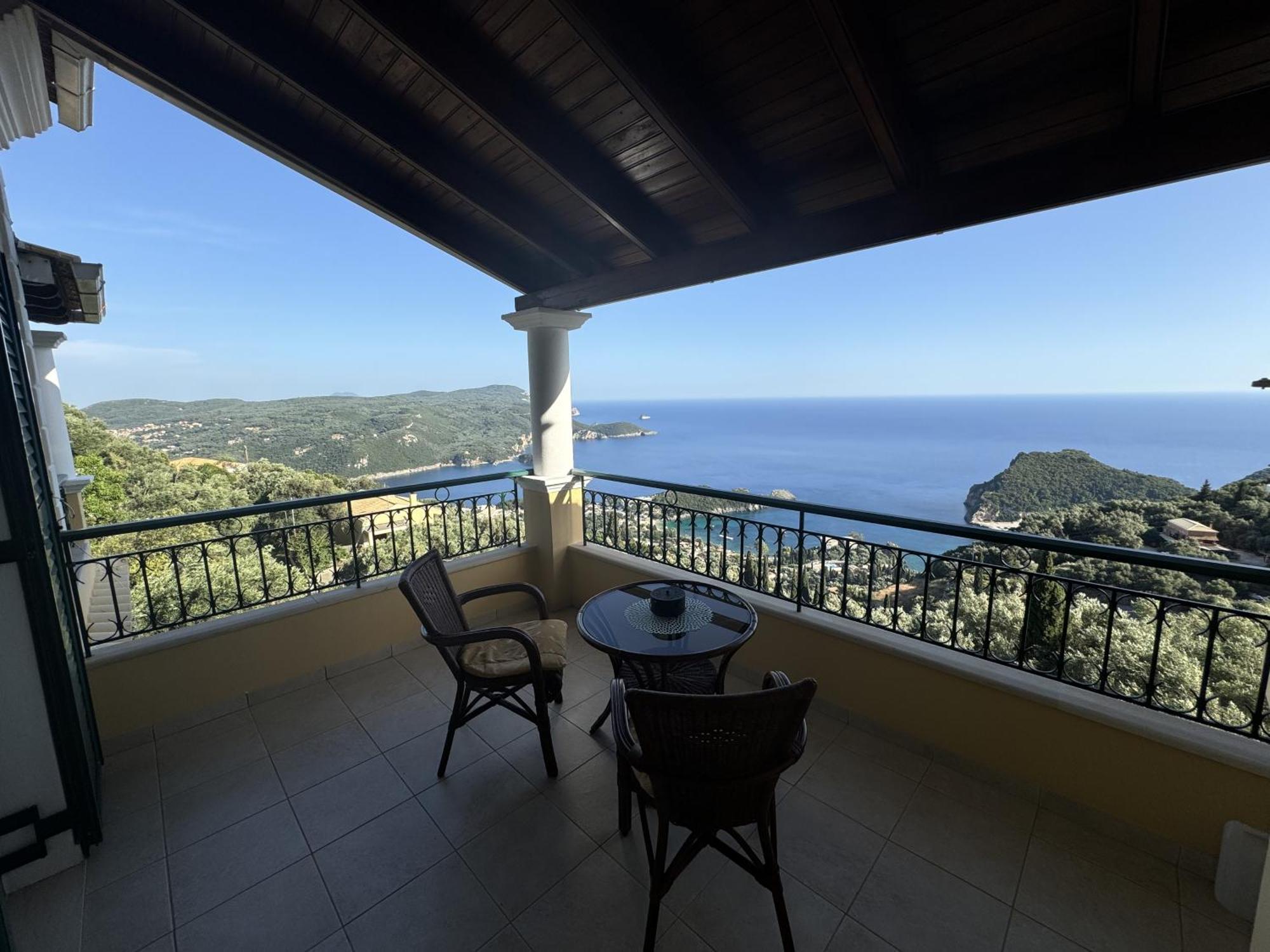 Mariza'S View House Apartment Lákones Екстериор снимка